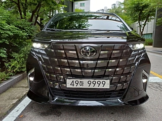 TOYOTA ALPHARD 2024