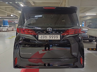 TOYOTA ALPHARD 2024