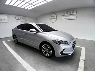 HYUNDAI AVANTE AD 2016