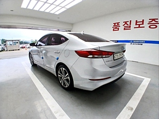 HYUNDAI AVANTE AD 2016