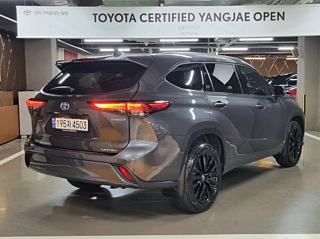 TOYOTA HIGHLANDER  4 GENERATION 2.5 4WD Limited 2023