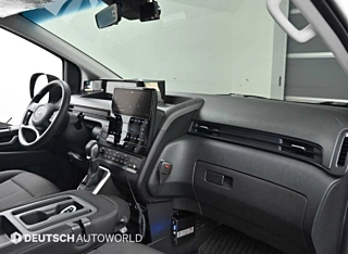 HYUNDAI STARIA   2022