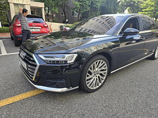 AUDI A8 D5 2020