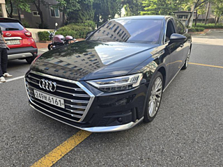 AUDI A8 D5 2020