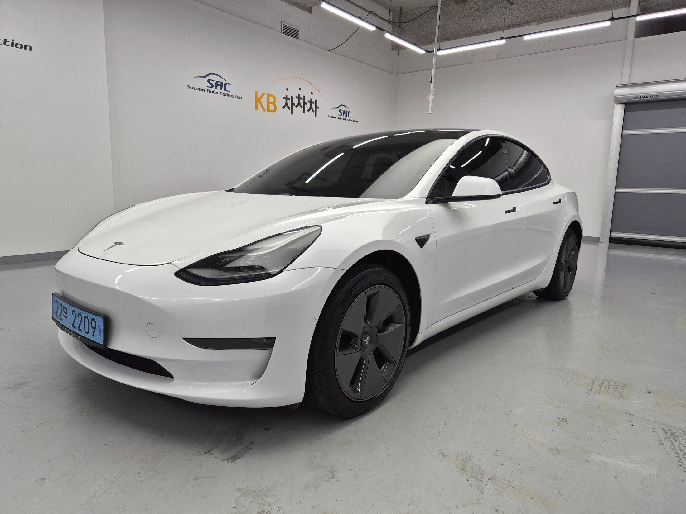 TESLA MODEL 3 2021
