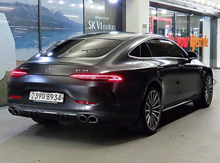 MERCEDES BENZ AMG GT 2019
