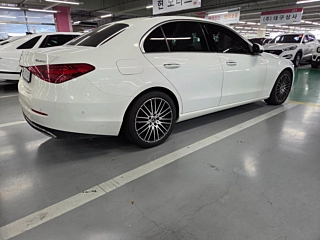 MERCEDES BENZ C-CLASS W206 2024