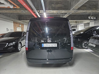 HYUNDAI STARIA 2025