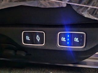 HYUNDAI STARIA 2025