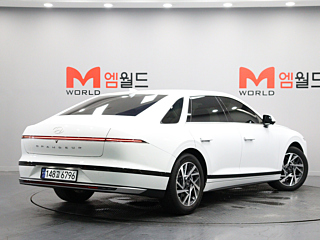HYUNDAI GRANDEUR GN7 2023