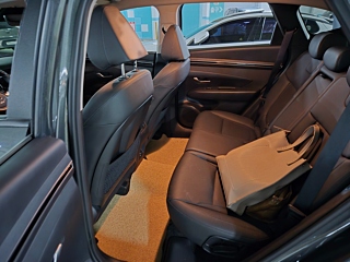 HYUNDAI TUCSON NX4 2021