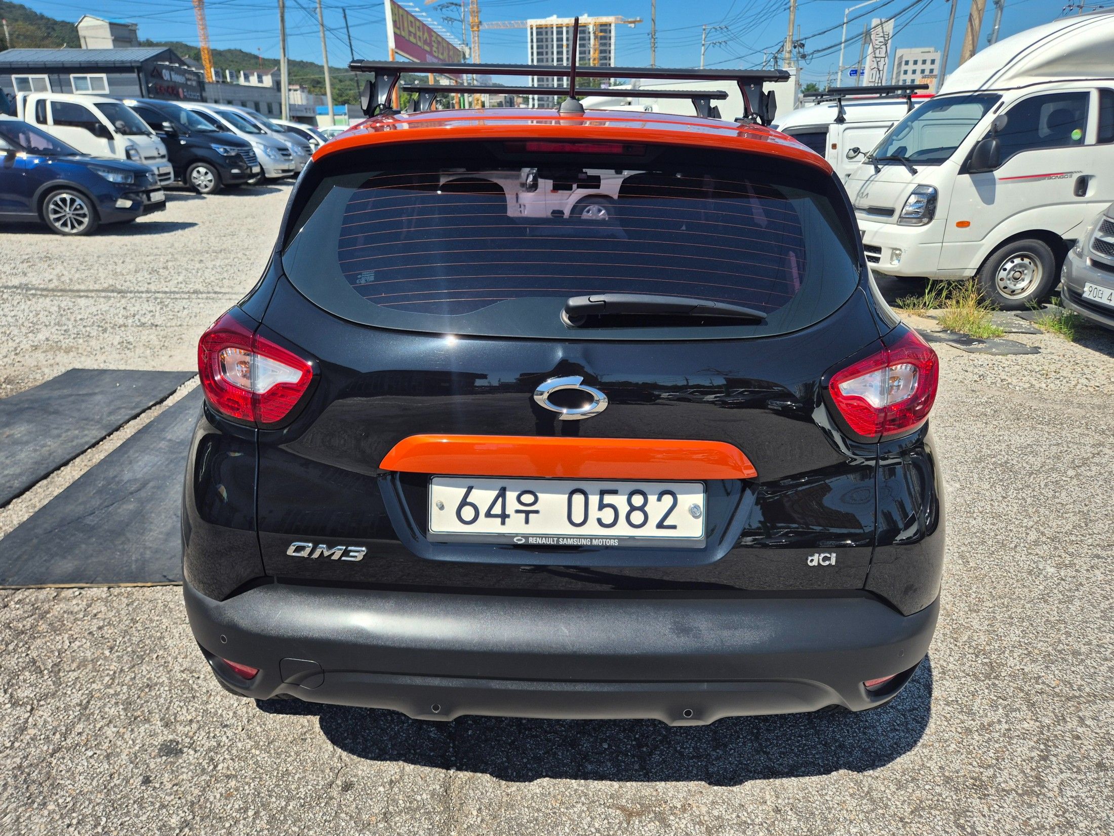 SAMSUNG QM3 2016