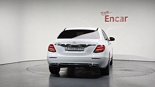 MERCEDES BENZ E-CLASS W213 2019