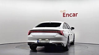 KIA K8 HYBRID 2023