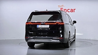 KIA CARNIVAL 2023