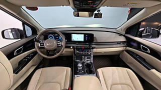 KIA CARNIVAL 2023