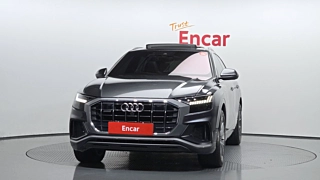 AUDI Q8 4M 2021