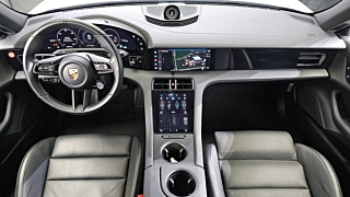 PORSCHE TAYCAN 2022