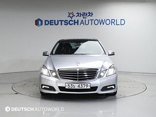 MERCEDES BENZ E-CLASS W212 2009