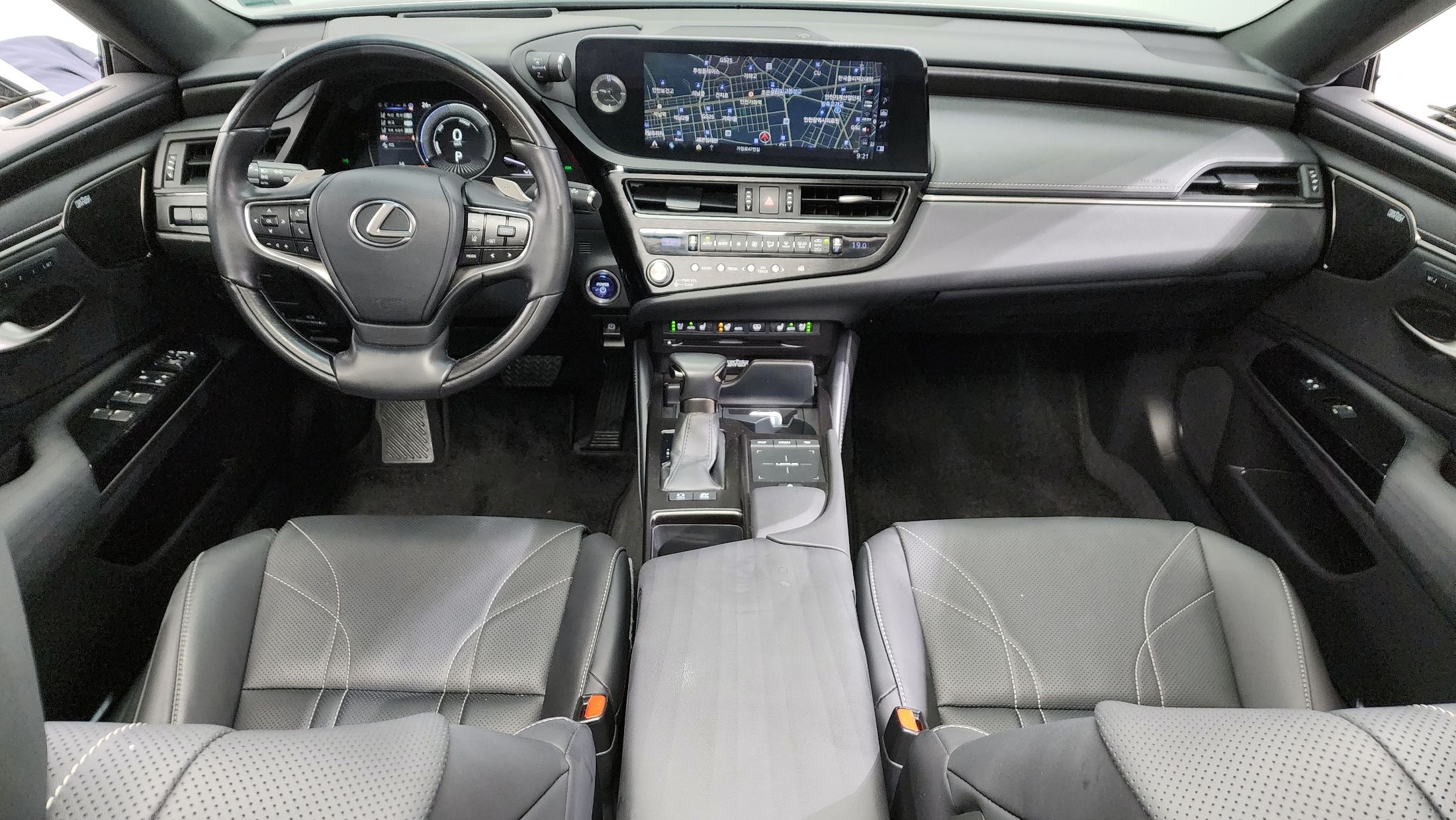 LEXUS ES300H 2022