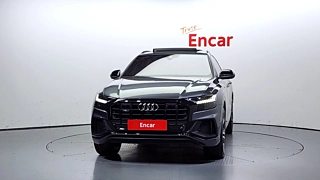 AUDI Q8 4M 2023