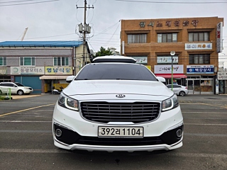 KIA CARNIVAL 2018