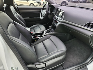 HYUNDAI AVANTE AD 2016
