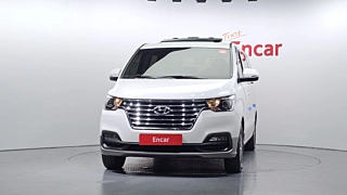 HYUNDAI STAREX GRAND  2020