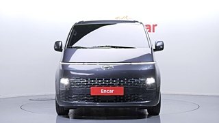 HYUNDAI STARIA 2023