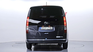 HYUNDAI STARIA 2023