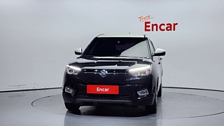 SSANGYONG TIVOLI 2015