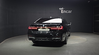 BMW 7-SERIES G11 2019