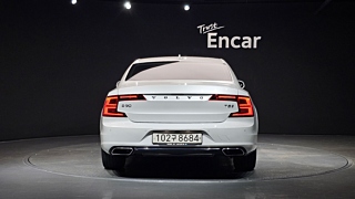 VOLVO S90 2019