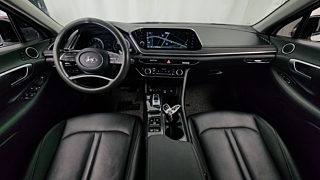 HYUNDAI SONATA DN8 2021