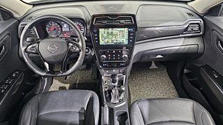 SSANGYONG TIVOLI VERY NEW 2021