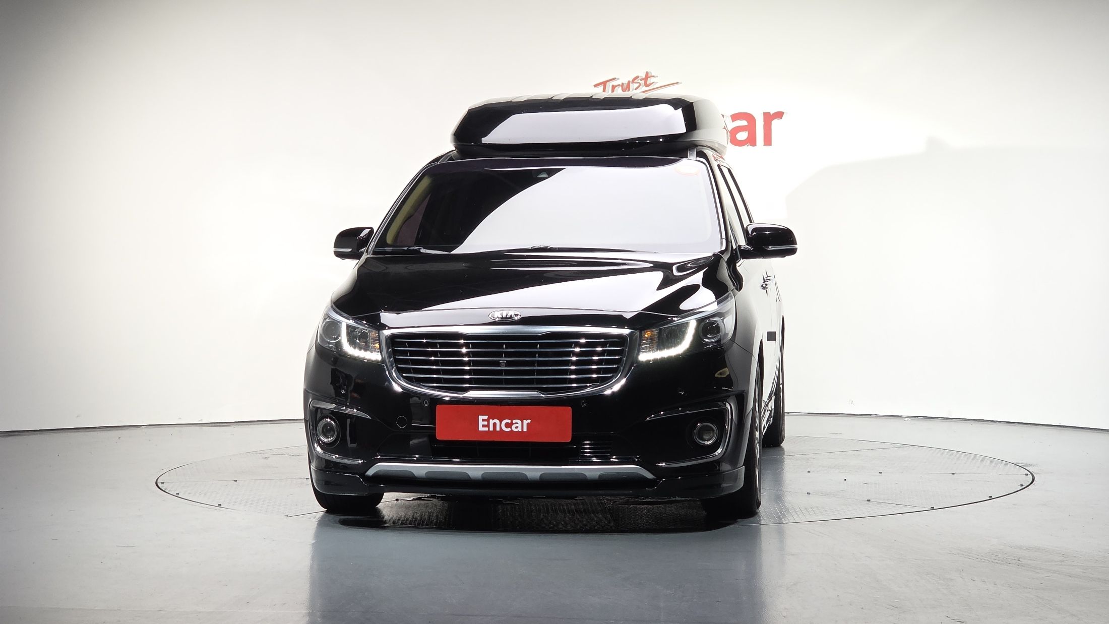 KIA CARNIVAL 2017