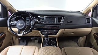 KIA CARNIVAL 2017