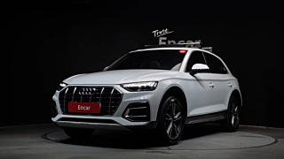 AUDI Q5 FY  45 TFSI Quattro 2021