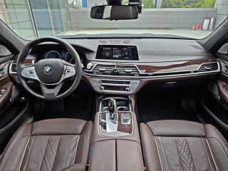 BMW 7-SERIES G11 2018