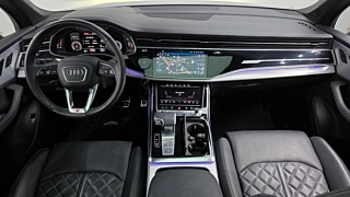 AUDI Q7 4M 2022