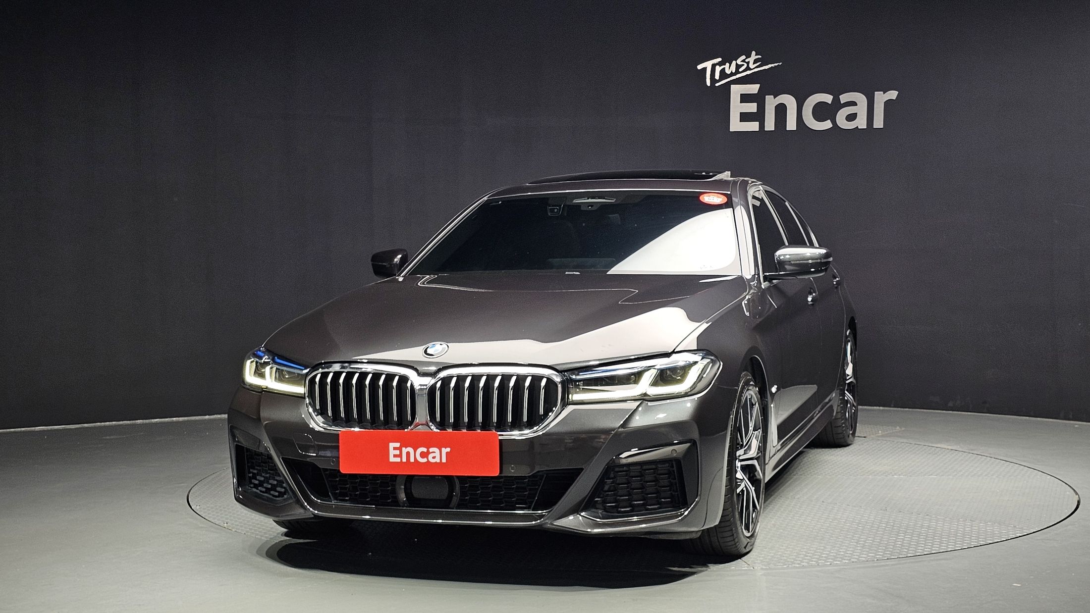BMW 5-SERIES G30 2022