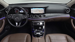 MERCEDES BENZ E-CLASS W213 2017