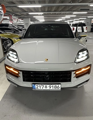 PORSCHE CAYENNE PO536 2024