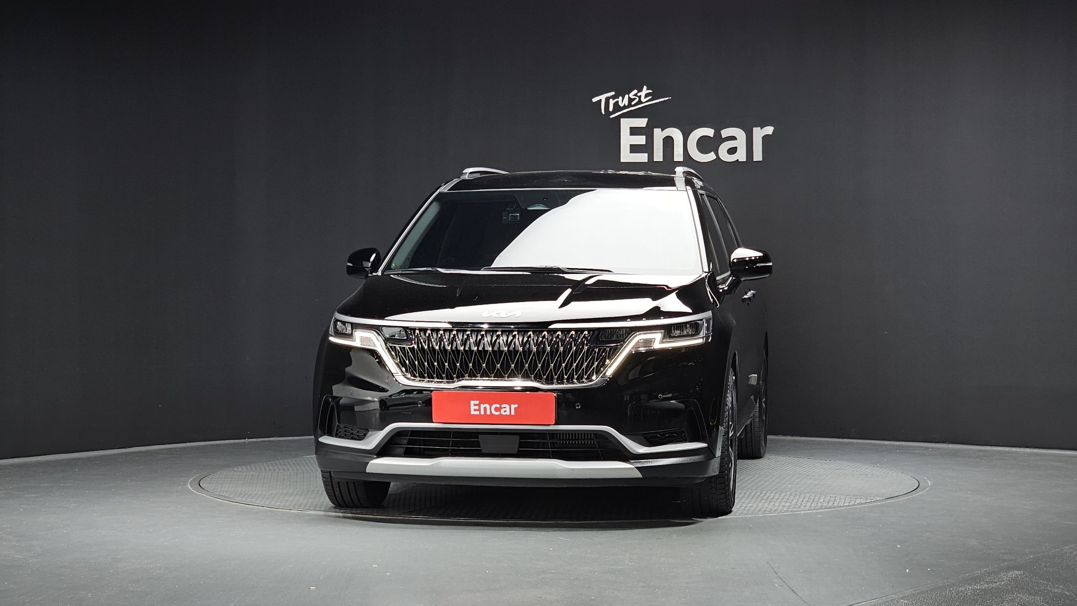 KIA CARNIVAL 2023