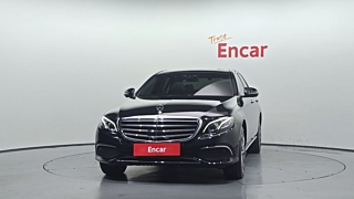 MERCEDES BENZ E-CLASS W213 2020