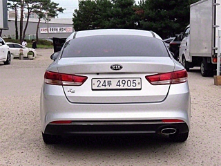 KIA K5 2016