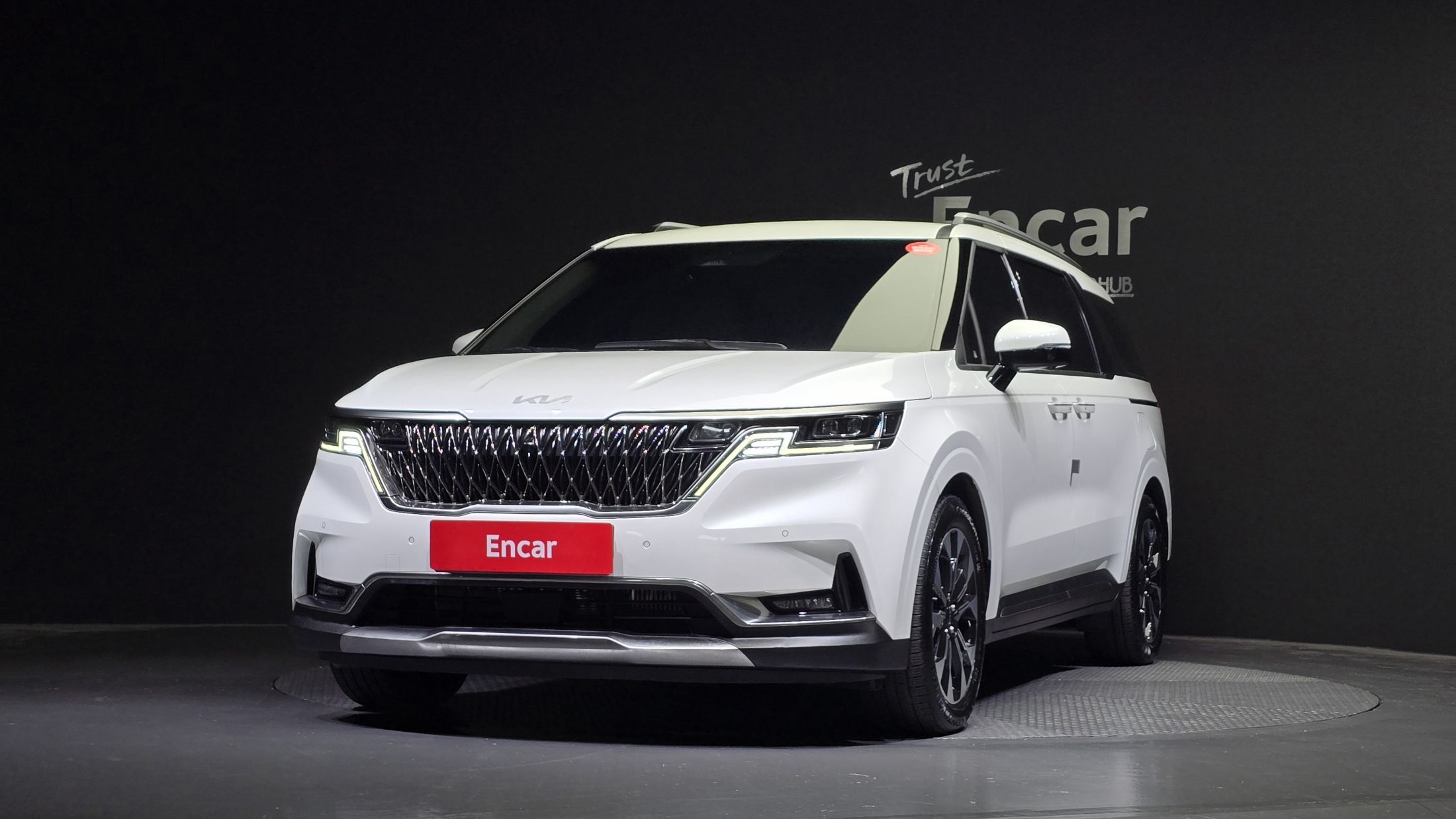 KIA CARNIVAL 2023
