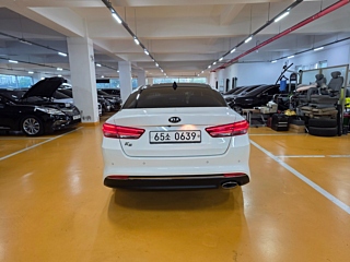 KIA K5 2016
