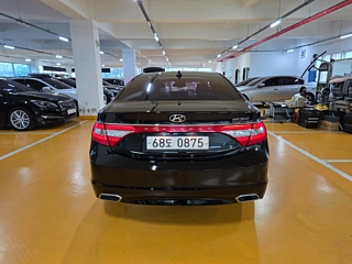 HYUNDAI GRANDEUR HG 2016