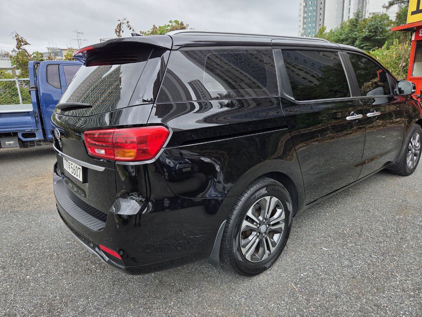 KIA CARNIVAL 2018